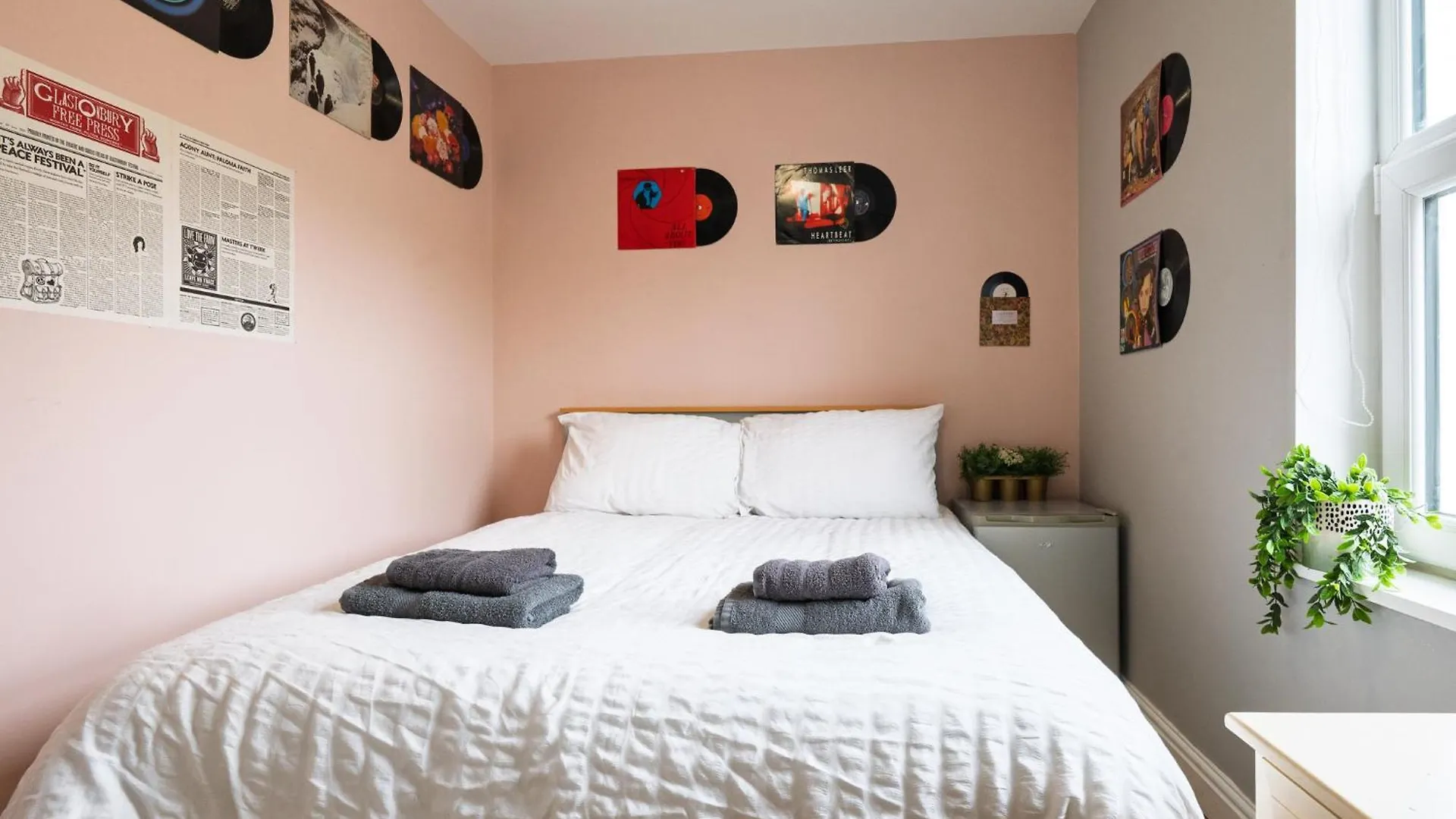 Starbeck Micro Hotel Χαρογκέιτ